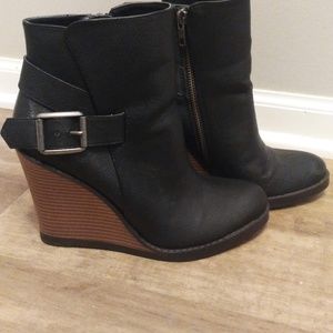 Mossimo Black Wedge Boots